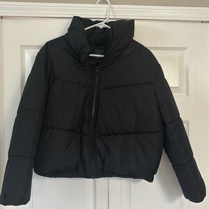 Black cropped puffer coat